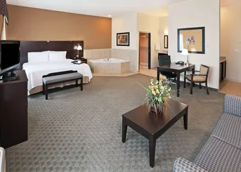 Hampton Inn and Suites Dumas hotel thumbnail 4