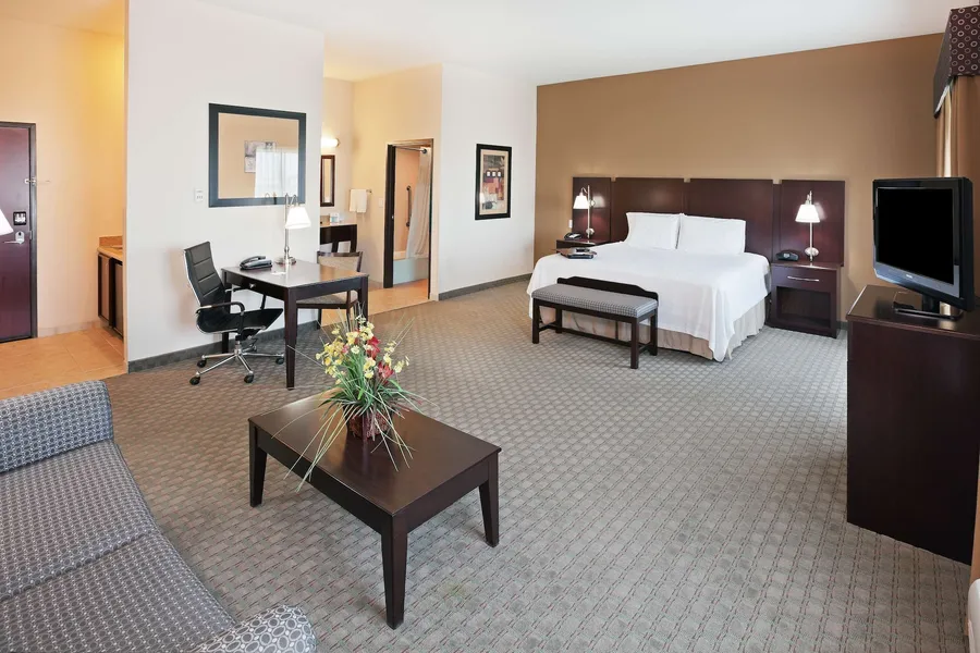 Hampton Inn and Suites Dumas hotel detail image 6