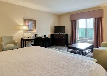 Hampton Inn & Suites Parsippany/North hotel thumbnail 5