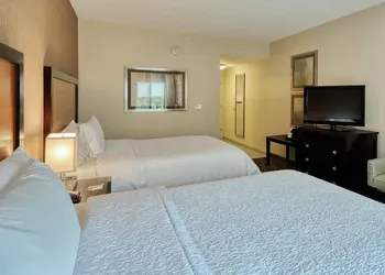 Hampton Inn & Suites Parsippany/North hotel thumbnail 8