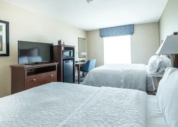 Hampton Inn Presque Isle Maine hotel thumbnail 5
