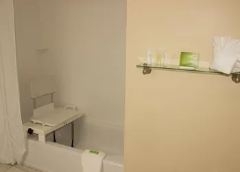 Quality Inn Kilmarnock hotel thumbnail 4