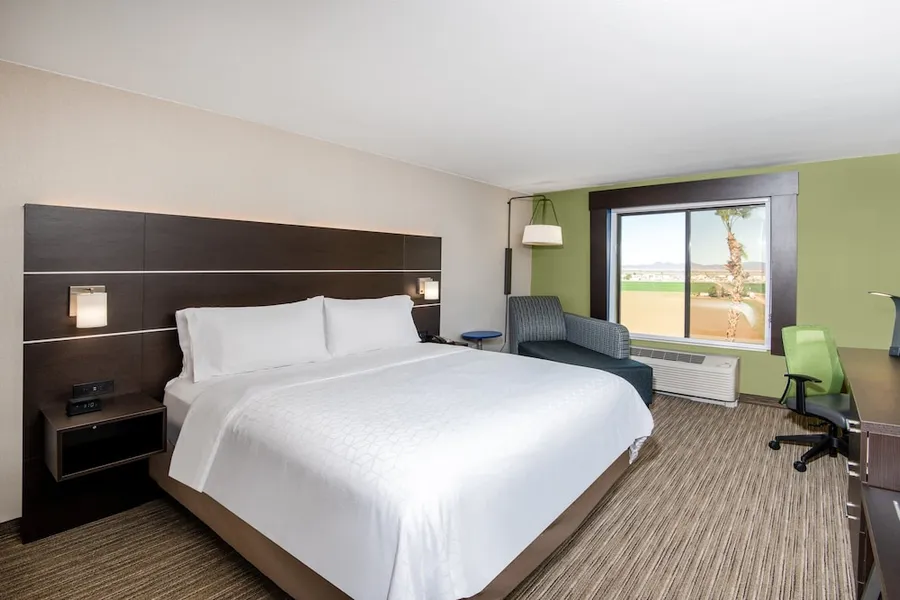 Holiday Inn Express & Suites Yuma by IHG hotel detail image 6