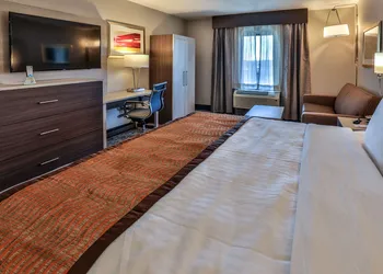 Best Western Plus Executive Residency Nashville hotel thumbnail 6