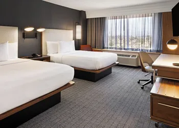 Courtyard by Marriott Baldwin Park hotel thumbnail 2