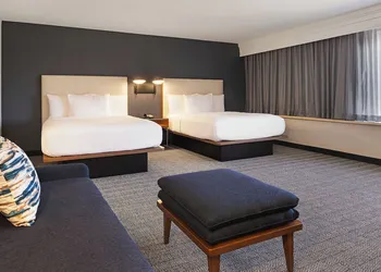 Courtyard by Marriott Baldwin Park hotel thumbnail 5