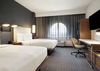 Courtyard by Marriott Baldwin Park hotel thumbnail 6