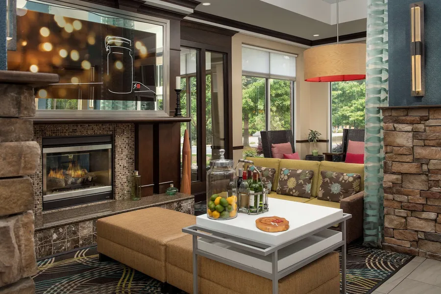 Hilton Garden Inn Charlotte/Mooresville hotel detail image 2