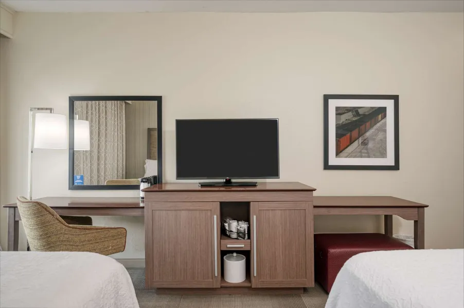 Hampton Inn Collinsville hotel detail image 6