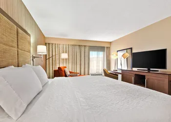 Hampton Inn Collinsville hotel thumbnail 5