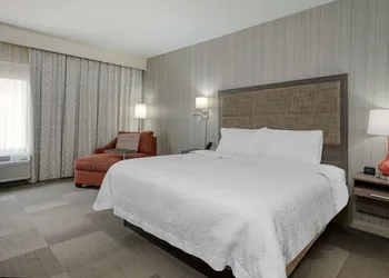 Hampton Inn Collinsville hotel thumbnail 7
