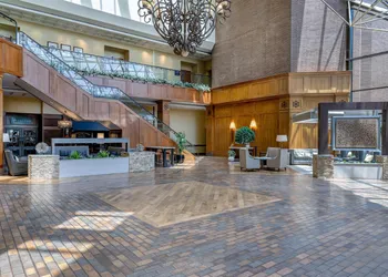 Hilton DFW Lakes Executive Conference Center hotel thumbnail 2