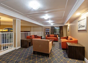 Holiday Inn Hotel & Suites San Mateo-San Francisco SFO by IHG hotel thumbnail 2