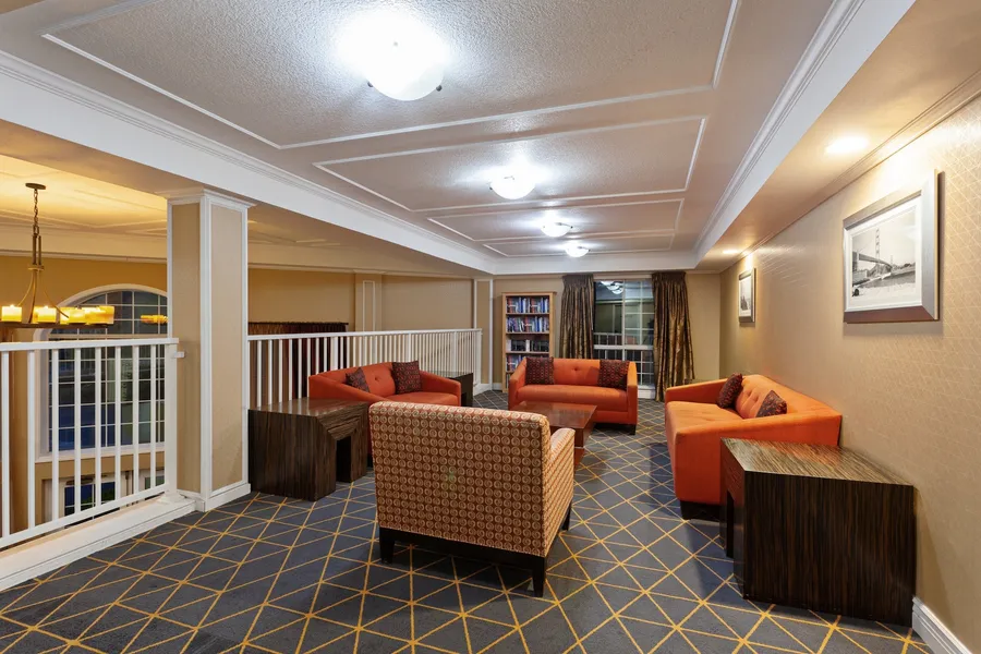 Holiday Inn Hotel & Suites San Mateo-San Francisco SFO by IHG hotel detail image 2