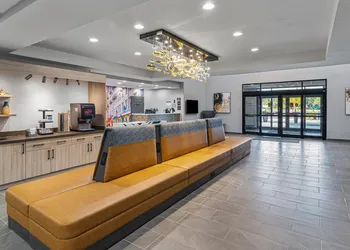 Best Western Plus Savannah Gateway hotel thumbnail 3