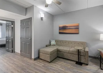 Best Western Plus Savannah Gateway hotel thumbnail 6