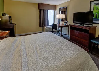 Hampton Inn Raleigh/Cary hotel thumbnail 8
