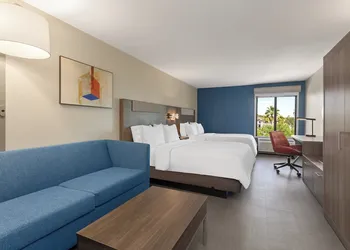 Holiday Inn Express Hotel & Suites Tampa-Rocky Point Island by IHG hotel thumbnail 5
