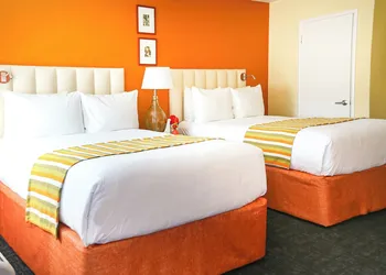 Hotel Del Sol hotel thumbnail 8