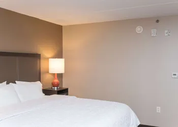 Hampton Inn Columbus/Taylorsville/Edinburgh hotel thumbnail 8