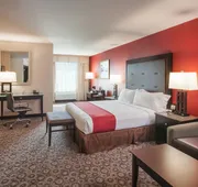 Holiday Inn Oceanside Camp Pendleton Area by IHG hotel detail image 4