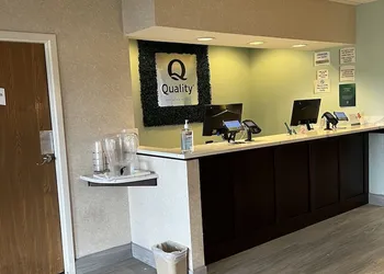 Quality Inn I-75 West Chester-North Cincinnati hotel thumbnail 2