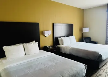 Quality Inn I-75 West Chester-North Cincinnati hotel thumbnail 8