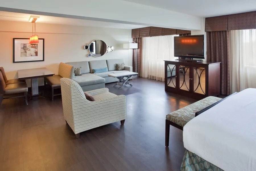 Holiday Inn Virginia Beach - Norfolk by IHG hotel detail image 2