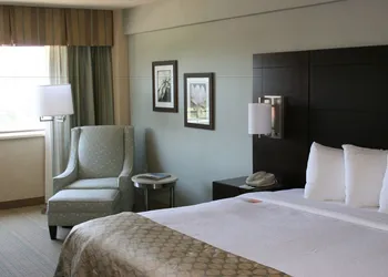 Holiday Inn Virginia Beach - Norfolk by IHG hotel thumbnail 3