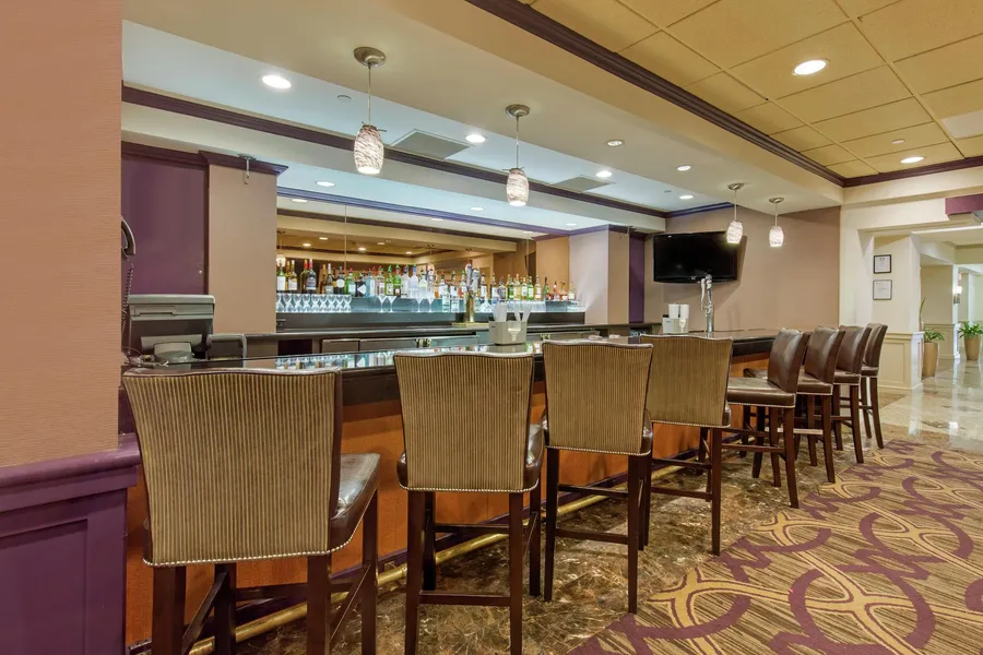 DoubleTree by Hilton Downtown Wilmington - Legal District hotel detail image 2
