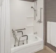 Holiday Inn Express & Suites Riverhead - Long Island by IHG hotel detail image 4