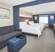 Holiday Inn Express & Suites Riverhead - Long Island by IHG hotel detail image 7