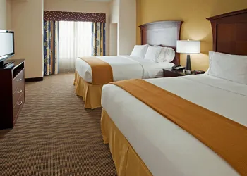 Holiday Inn Express & Suites Austin South-Buda by IHG hotel thumbnail 4