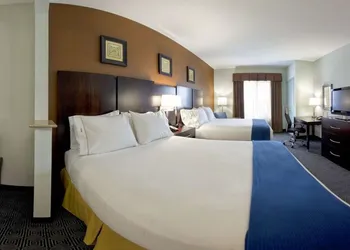 Holiday Inn Express & Suites Warminster - Horsham by IHG hotel thumbnail 2
