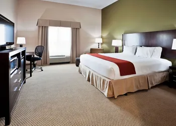 Holiday Inn Express Lake Wales N-Winter Haven by IHG hotel thumbnail 2