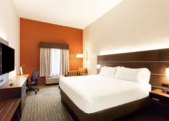 Holiday Inn Express Lake Wales N-Winter Haven by IHG hotel thumbnail 5