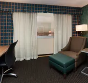 Holiday Inn Downtown - Mercy Area by IHG hotel detail image 7