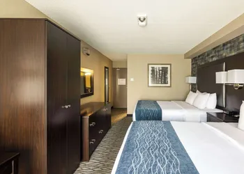Comfort Inn Montréal Aéroport hotel thumbnail 7