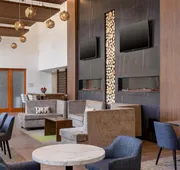 Hampton Inn & Suites by Hilton Windsor hotel detail image 3