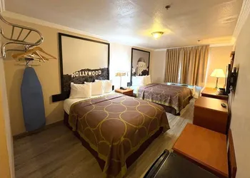 The Onyx Hotel Hollywood hotel thumbnail 6