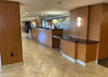 Holiday Inn Knoxville West- Cedar Bluff Rd by IHG hotel thumbnail 2