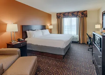 Holiday Inn Knoxville West- Cedar Bluff Rd by IHG hotel thumbnail 5