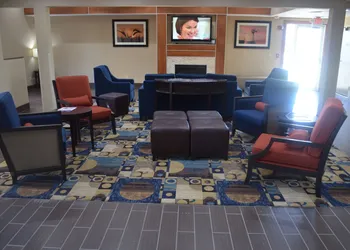 Comfort Inn & Suites Junction City - near Fort Riley hotel thumbnail 5