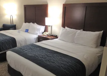 Comfort Inn & Suites Junction City - near Fort Riley hotel thumbnail 6