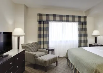 Holiday Inn Springdale/Fayetteville Area by IHG hotel thumbnail 3