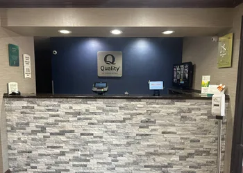 Quality Inn Hillsboro hotel thumbnail 4