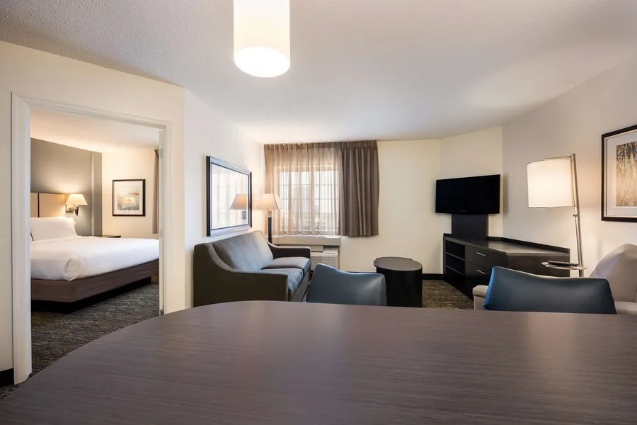 Sonesta Simply Suites Des Moines hotel detail image 6