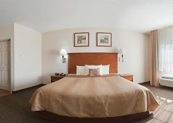 Candlewood Suites New Iberia by IHG hotel thumbnail 7