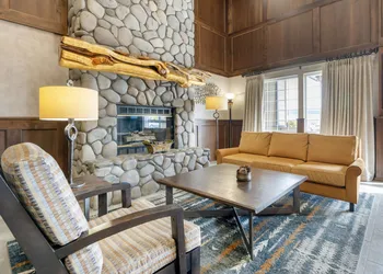 Best Western Bend North hotel thumbnail 2