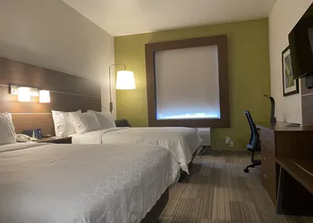 Holiday Inn Express & Suites Beaumont - Oak Valley by IHG hotel thumbnail 3